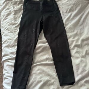 🐍 Snakeskin Print Leggings – Unknown Brand (Likely AE or similar)